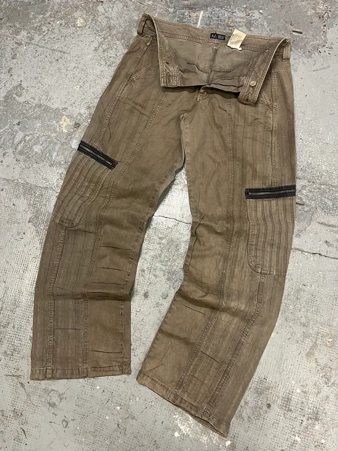 2000s Armani Olive Elevated Cargo Pants - Image 6