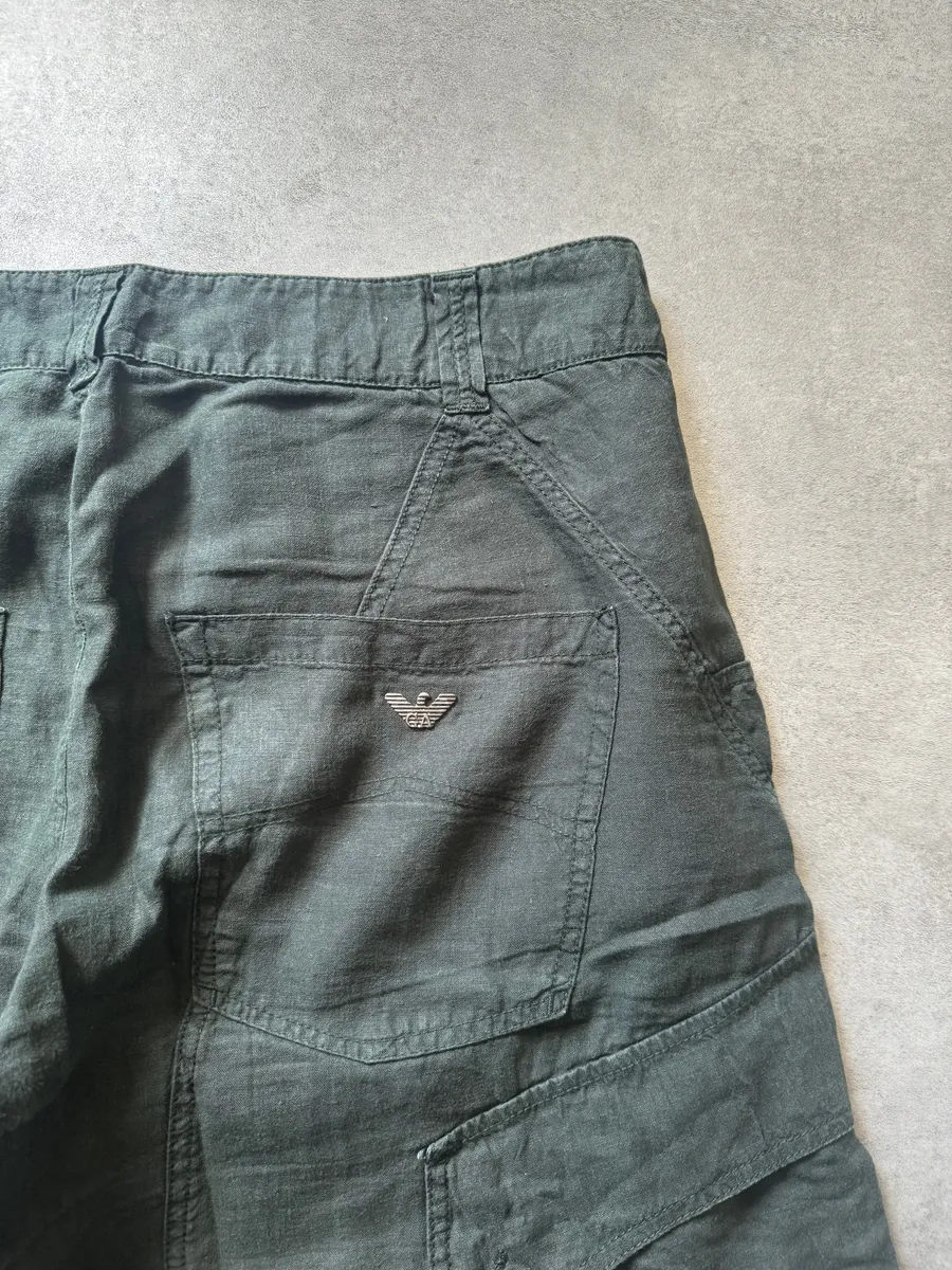 2000s Armani Olive Linen Cozy Cargo Pants - Image 7