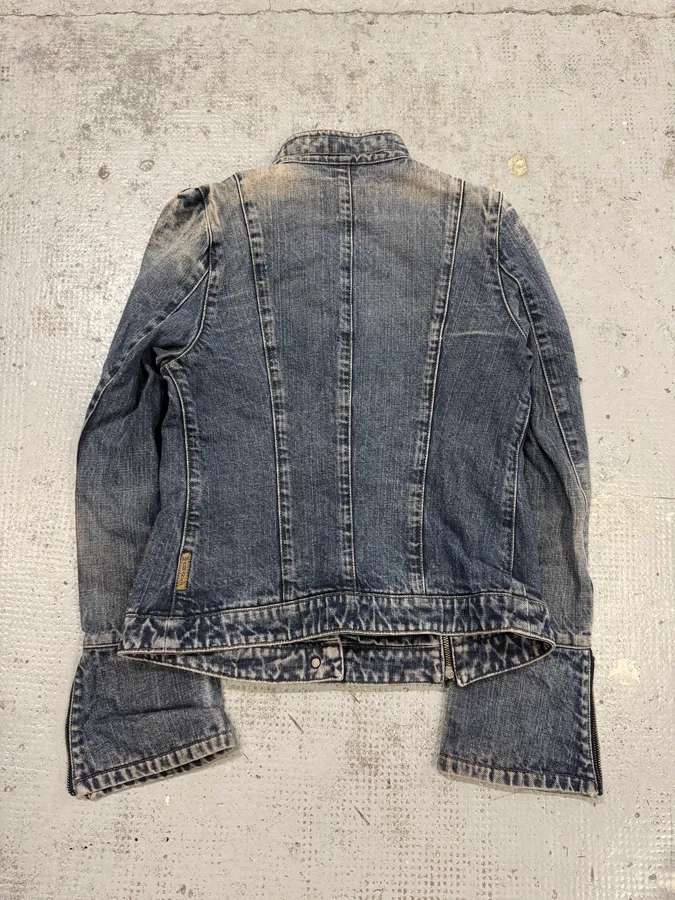 2000s Armani Samurai Buttoned Zip Faded Denim Jacket - Image 7