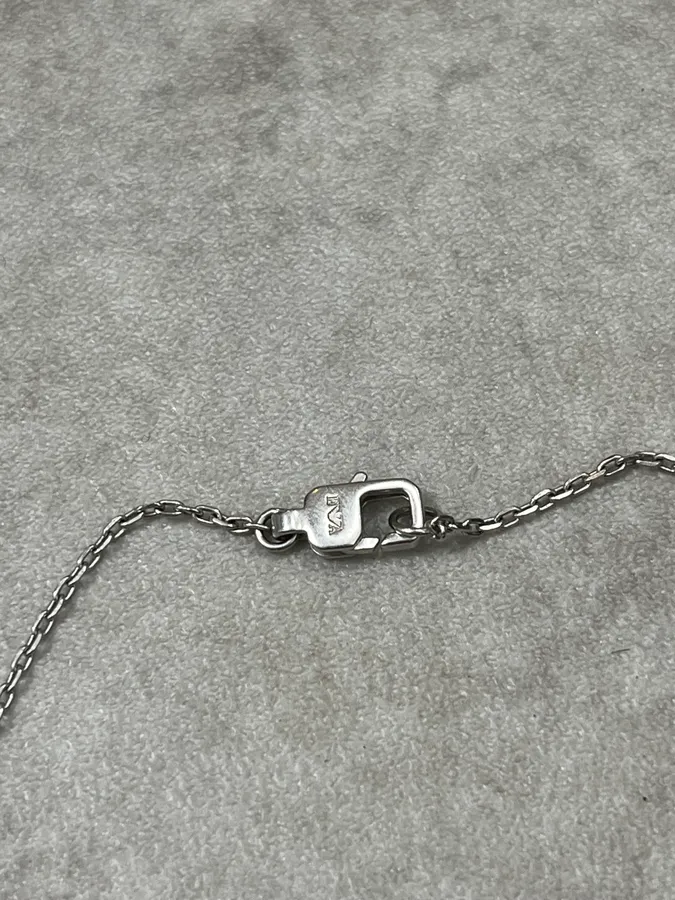 2000s Armani Silver Cross Necklace - Image 6
