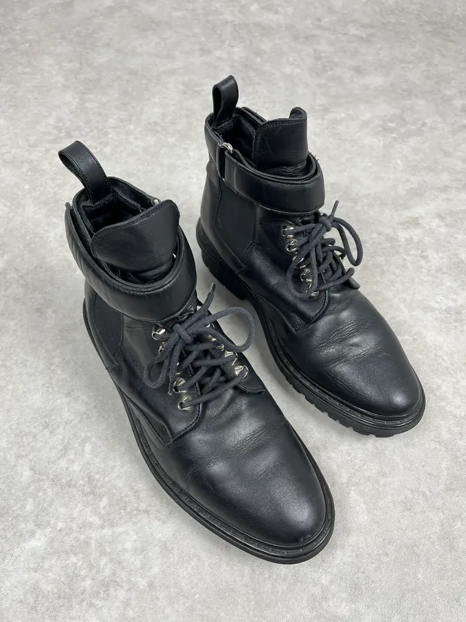 2000s Balenciaga Black Leather Low Boots - Image 5