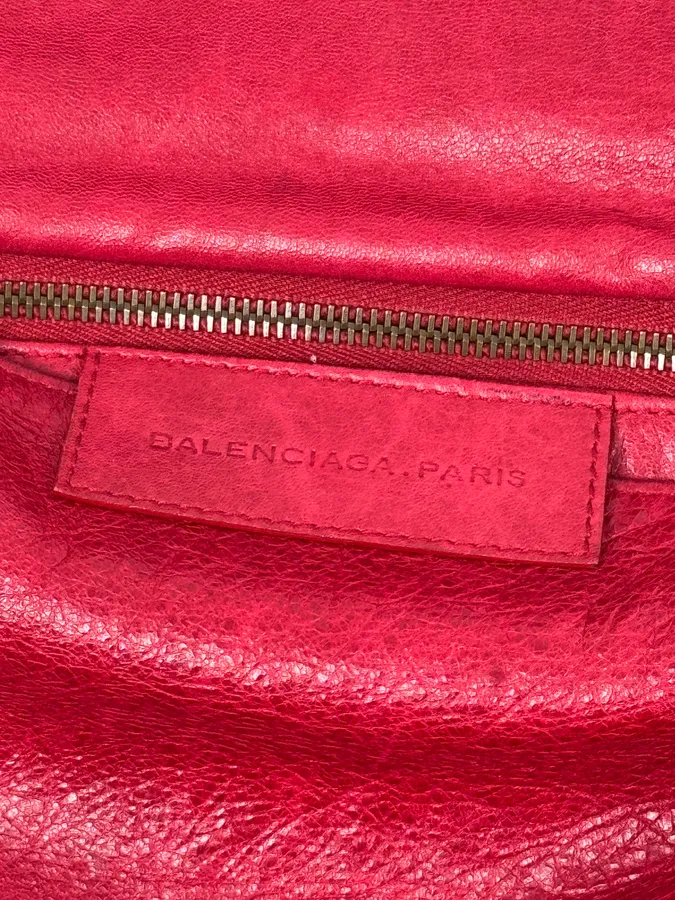 2000s Balenciaga City Red Leather Shoulder Bag - Image 6