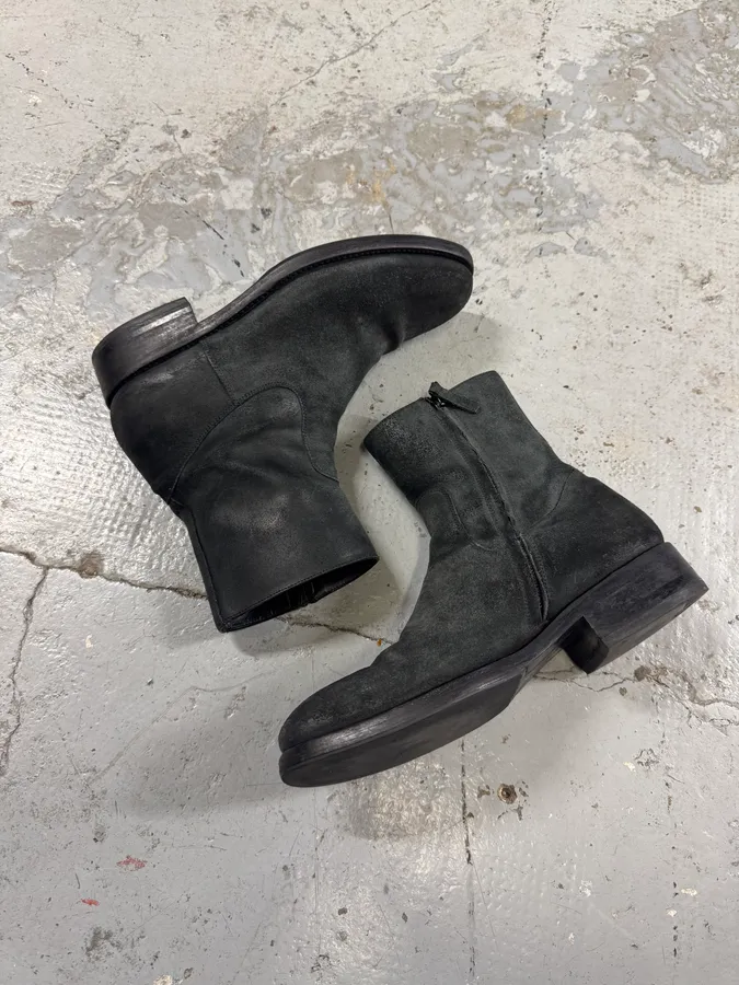 2000s Balenciaga Grey Suede Leather Ankle Boots - Image 4