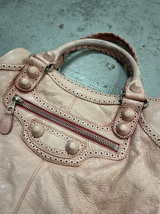 2000s Balenciaga Pink Leather Studded City Bag - Image 4