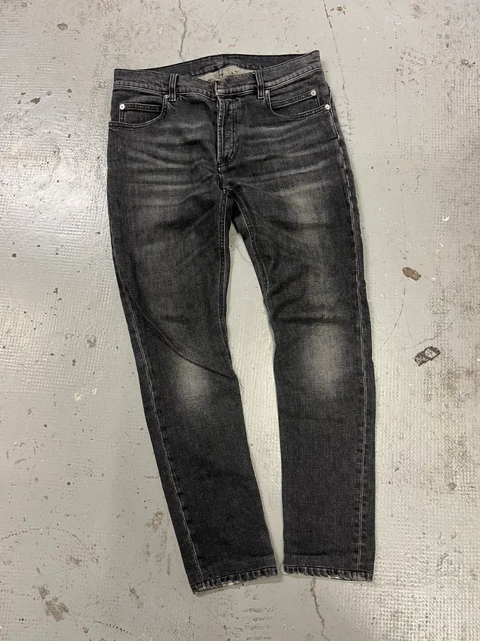 2000s Balmain Black Faded Slim Denim Jeans - Image 6