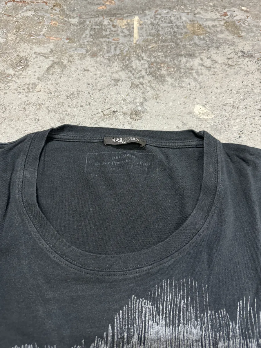 2000s Balmain Black Graphic Elephant T-Shirt - Image 5