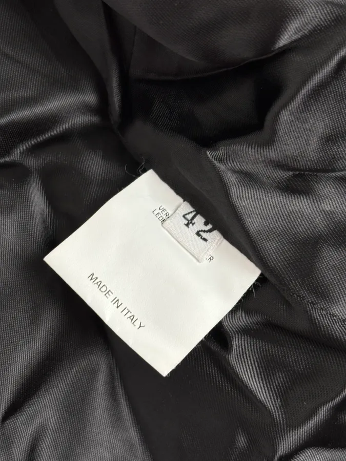 2000s Balmain Fur Black Vest Jacket - Image 11
