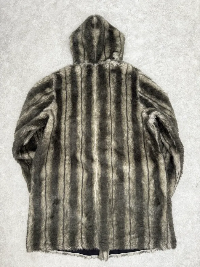 2000s Balmain Reversible Faux Fur Brown Suede Beige Hooded Jacket - Image 9