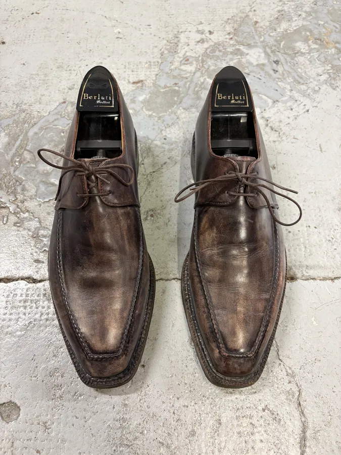 2000s Berluti Brown Eroded Leather Derby Shoes - Image 2