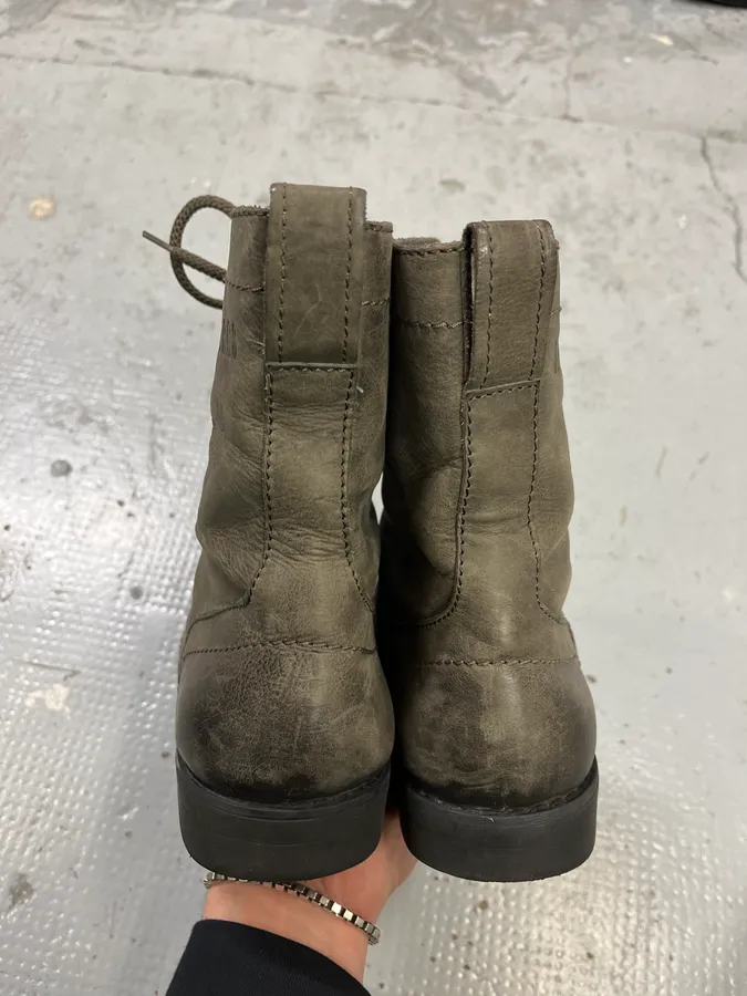 2000s Bikkembergs Grey Leather Lace-Up Boots - Image 6