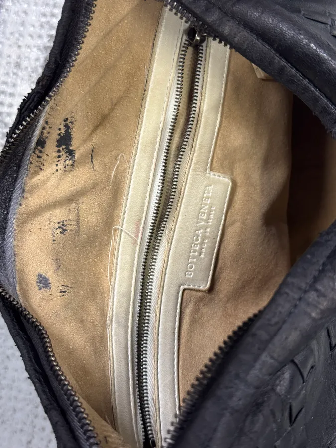 2000s Bottega Veneta Black Leather Intrecciato Hobo Bag - Image 10
