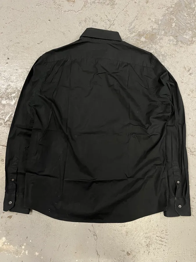 2000s Burberry Black Tartan Minimalist Mafia Shirt - Image 6