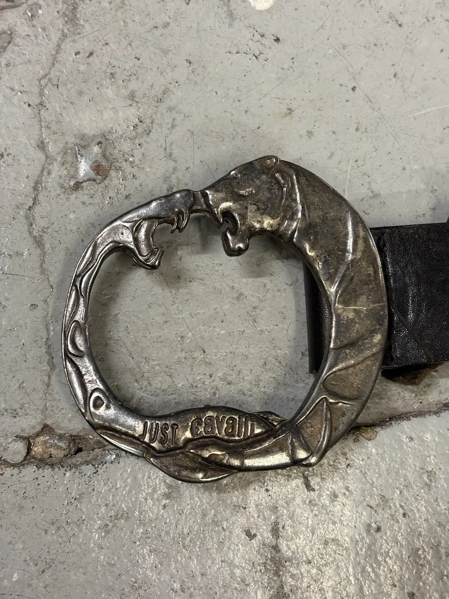 2000s Cavalli Animal Buckle Black Leather Belt - Image 9