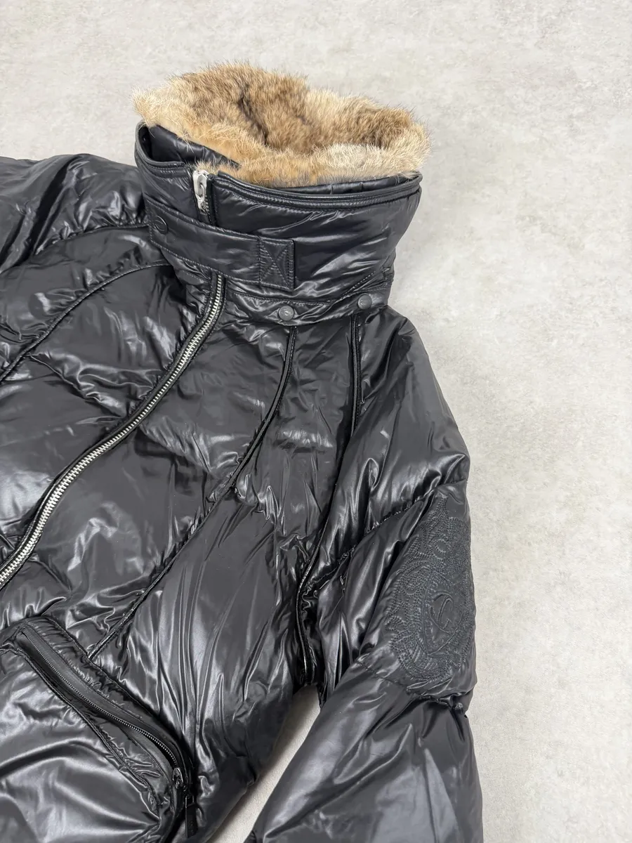 2000s Cavalli Black British Puffer Jacket with Fur Collar - Image 4