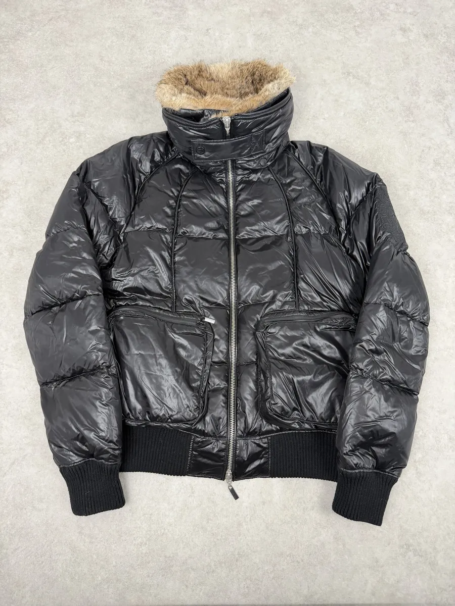 2000s Cavalli Black British Puffer Jacket with Fur Collar - Image 5