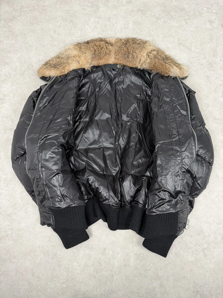 2000s Cavalli Black British Puffer Jacket with Fur Collar - Image 9
