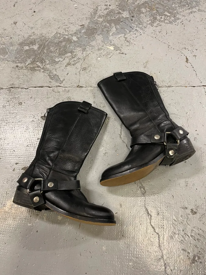 2000s Cavalli Black Buckle Ankle Biker Leather Boots - Image 2
