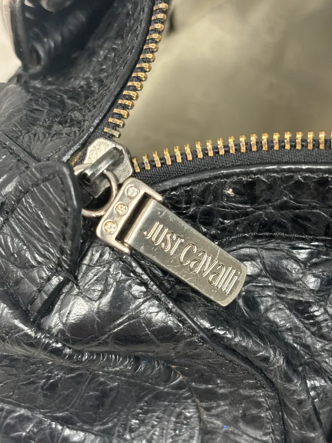 2000s Cavalli Black Crocodile Effect Leather Handle Bag - Image 11