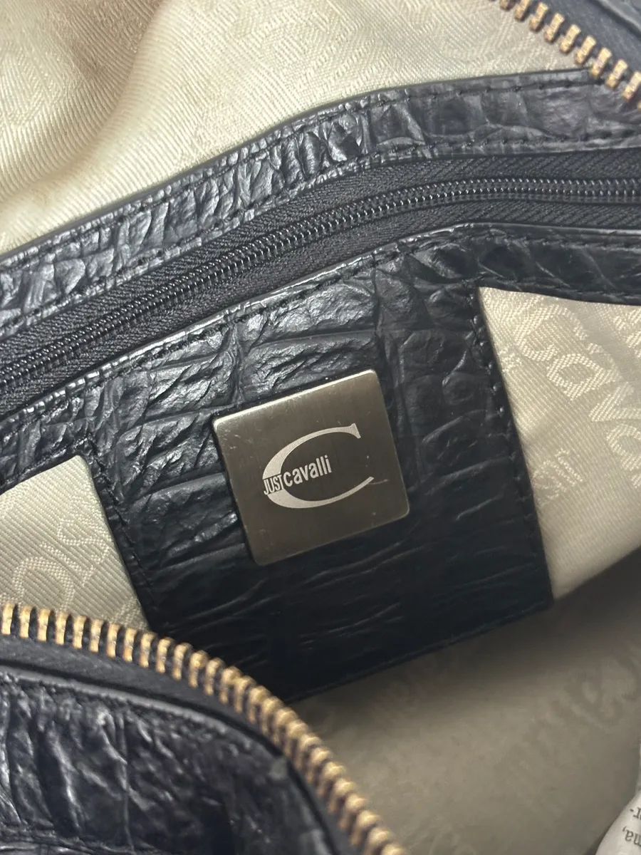 2000s Cavalli Black Crocodile Effect Leather Handle Bag - Image 12