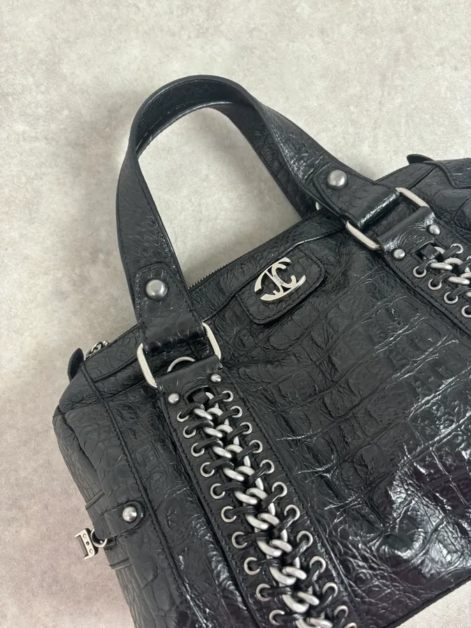 2000s Cavalli Black Crocodile Effect Leather Handle Bag - Image 6
