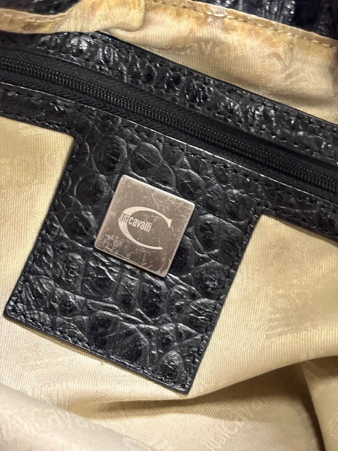 2000s Cavalli Black Leather Embroidered Chain Handle Bag - Image 10