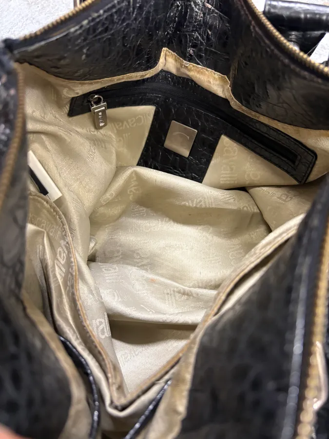 2000s Cavalli Black Leather Embroidered Chain Handle Bag - Image 11