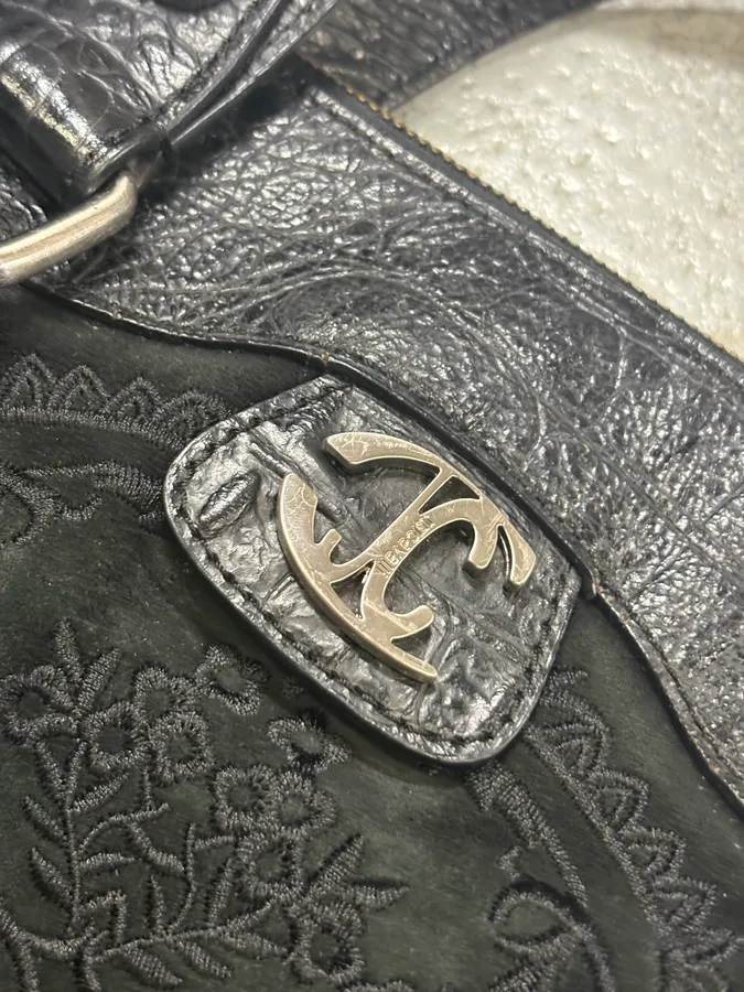 2000s Cavalli Black Leather Embroidered Chain Handle Bag - Image 8