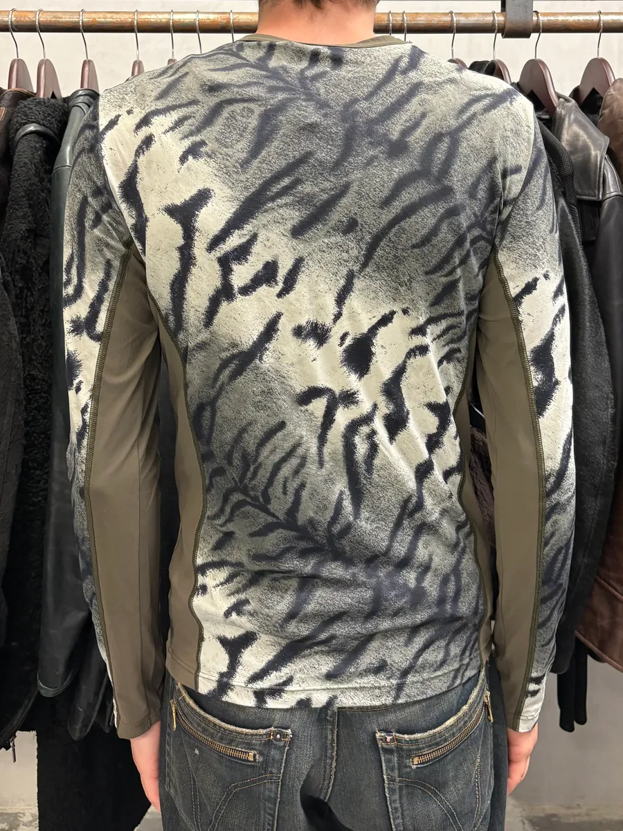 2000s Cavalli Black & White Safari Longsleeves - Image 3