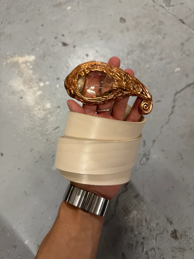 2000s Cavalli Crystal Metal Buckle White Leather Belt - Image 3