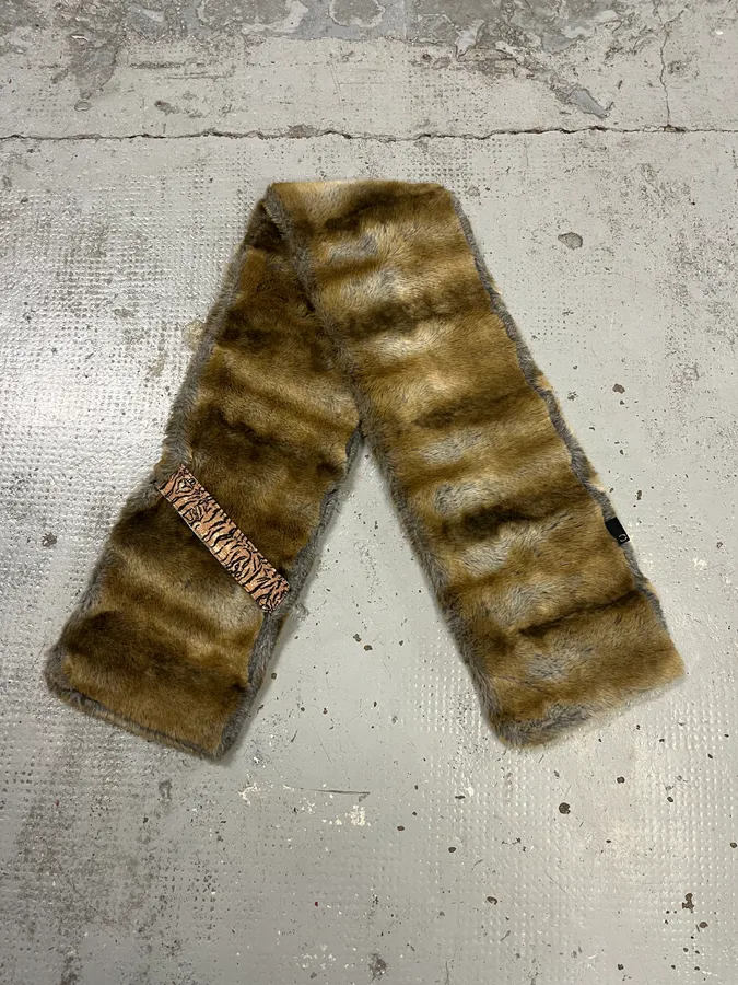 2000s Cavalli Faux Fur Beige Scarf - Image 4