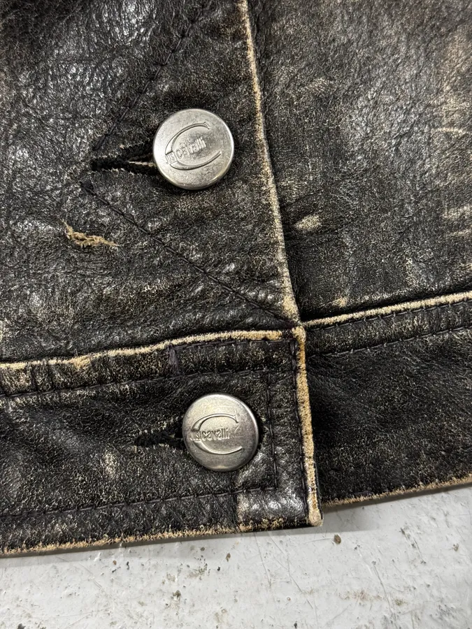 2000s Cavalli Grey Eroded Leather Trucker Jacket - Image 10