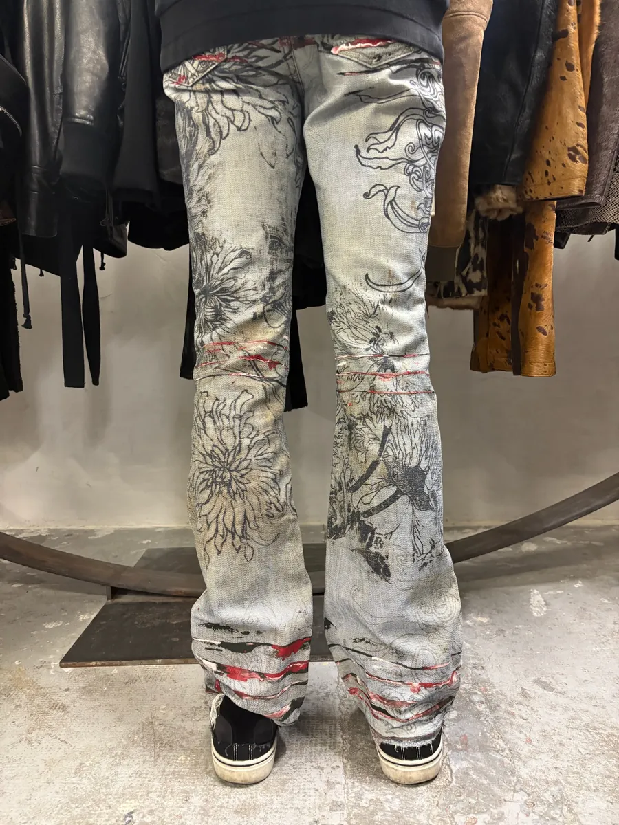 2000s Cavalli Grey Scars Flowers Abstract Denim Jeans - Image 3
