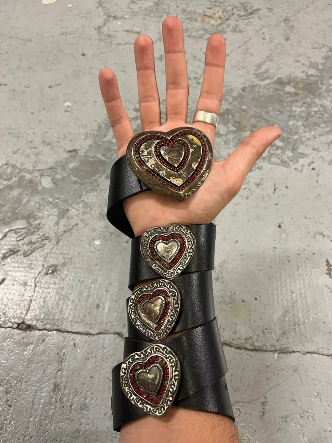 2000s Cavalli Heart Ornament Black Leather Belt - Image 2