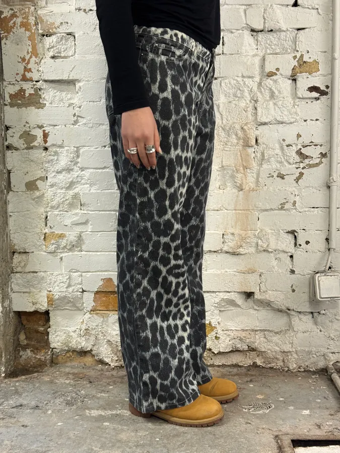 2000s Cavalli Leopard Gradient Black & White Pants - Image 3
