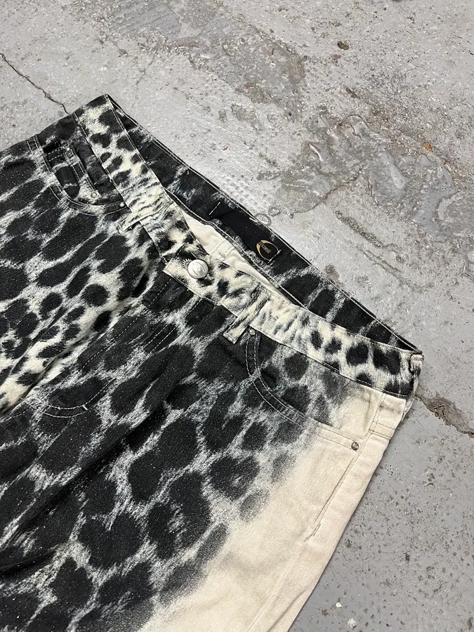 2000s Cavalli Leopard Gradient Black & White Pants - Image 6