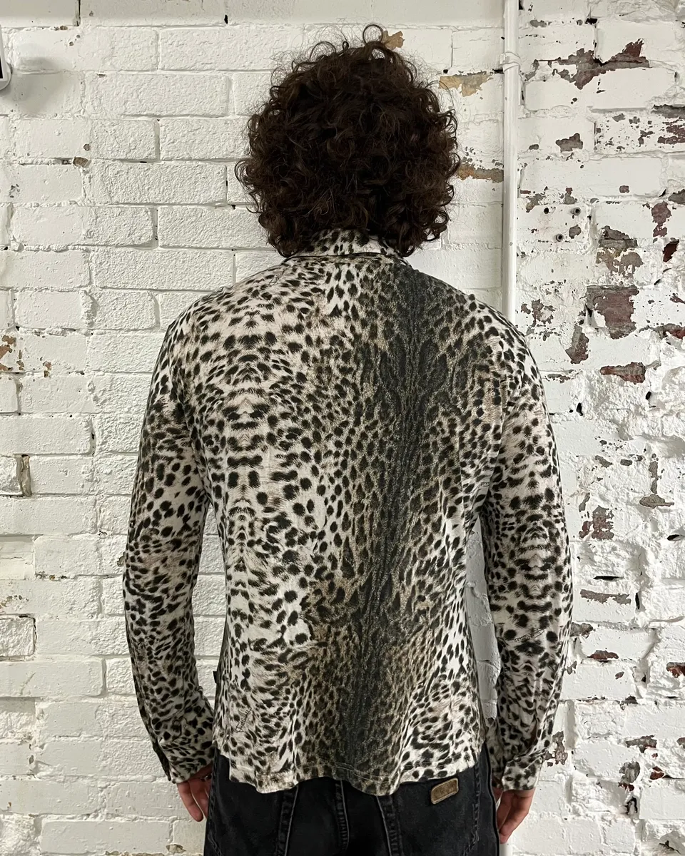 2000s Cavalli Leopard Print Beige Shirt - Image 4