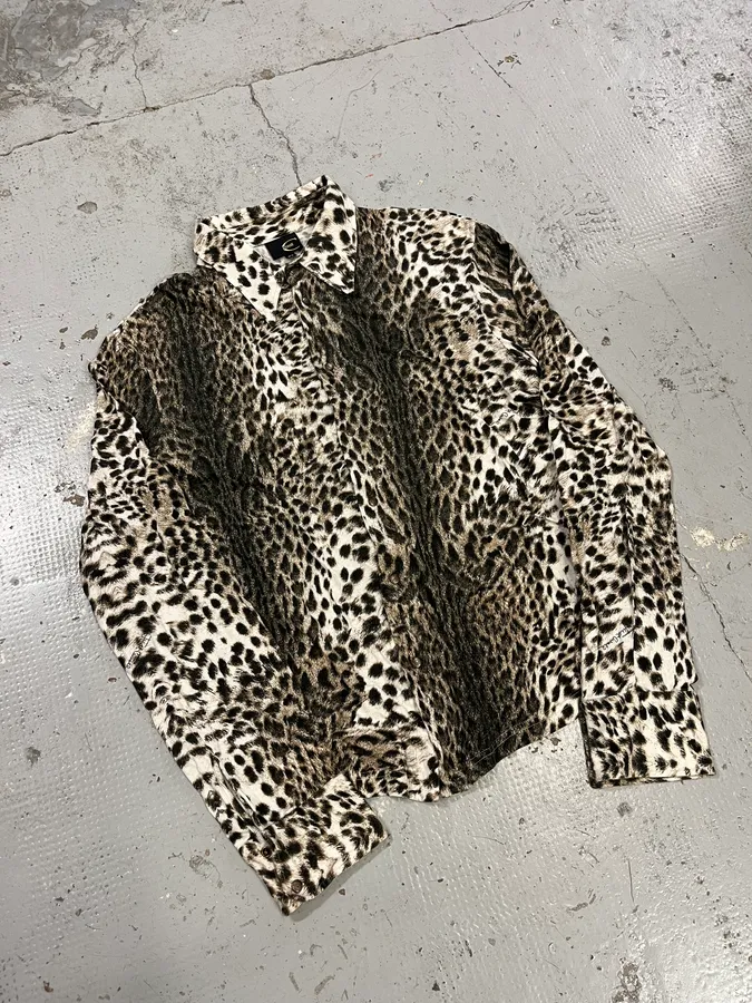 2000s Cavalli Leopard Print Beige Shirt - Image 5