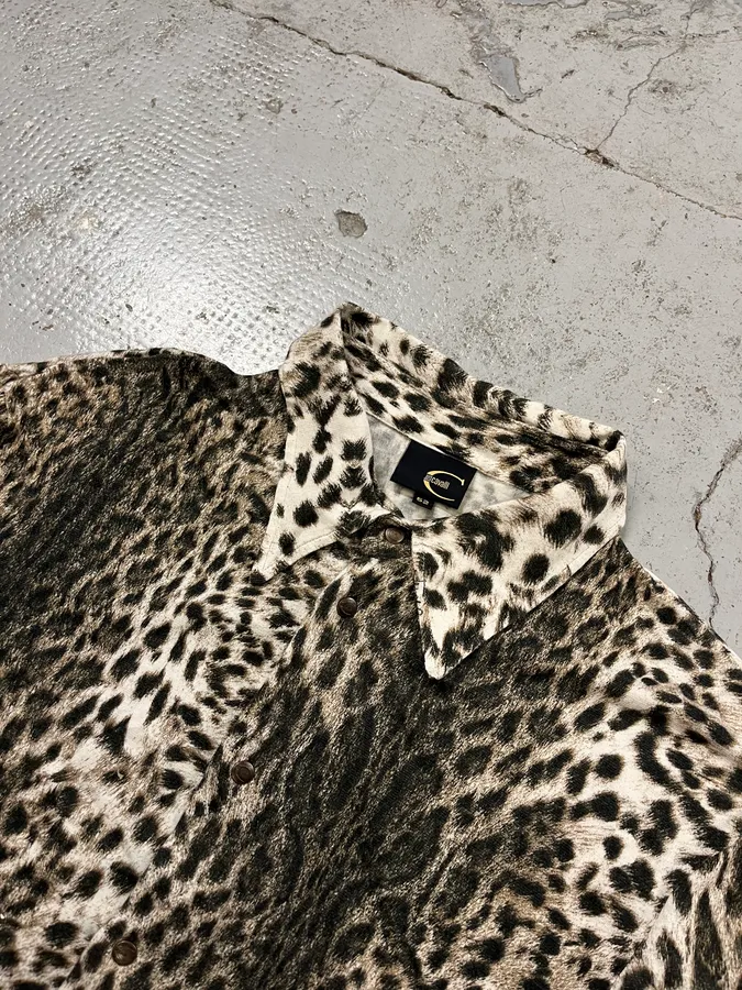 2000s Cavalli Leopard Print Beige Shirt - Image 6