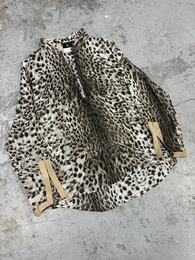 2000s Cavalli Leopard Print Henley Shirt - Image 4