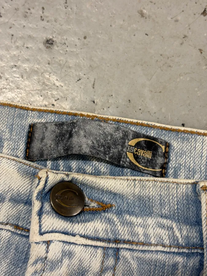 2000s Cavalli Light Blue Denim Distressed Jeans - Image 10