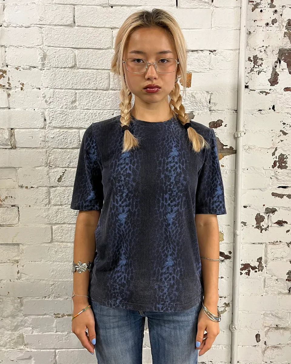 2000s Cavalli Navy & Black Leopard T-Shirt - Image 2