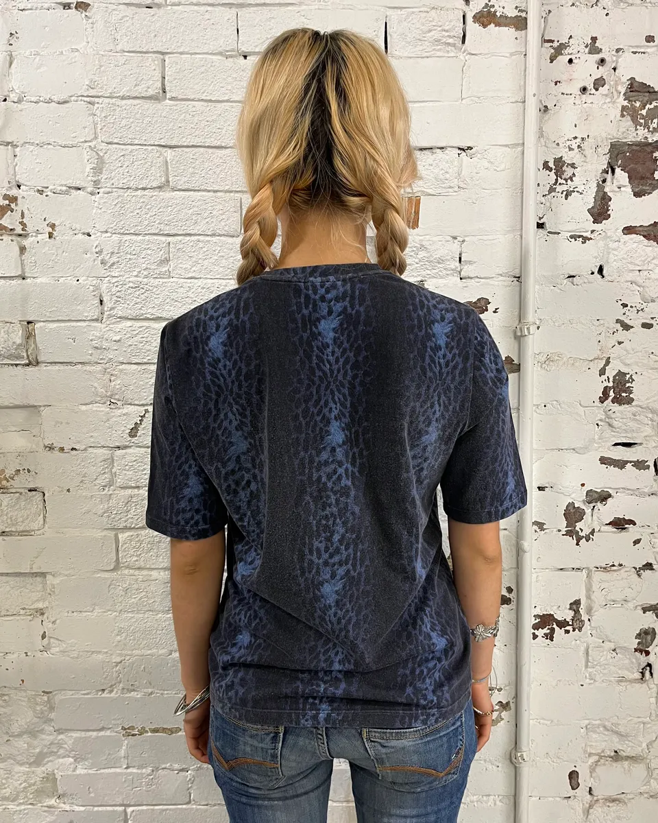 2000s Cavalli Navy & Black Leopard T-Shirt - Image 3