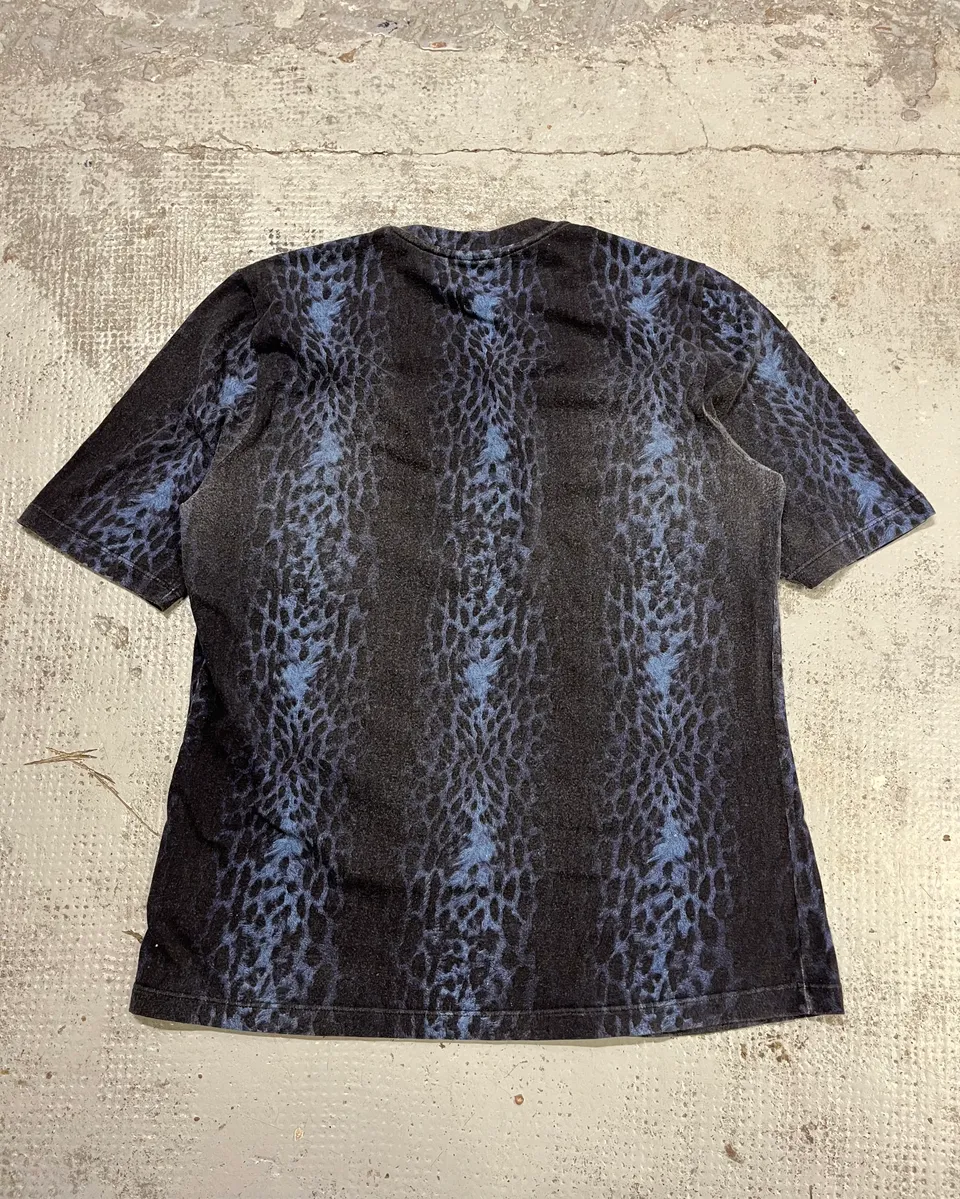 2000s Cavalli Navy & Black Leopard T-Shirt - Image 8