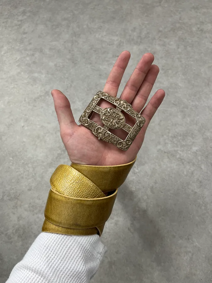 2000s Cavalli Ornament Buckle Golden Leather Belt - Image 2