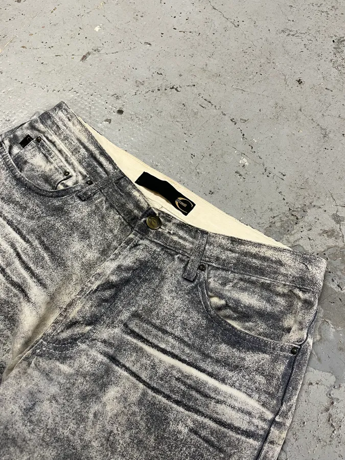 2000s Cavalli Overprint Faded Grey Pants - Image 6