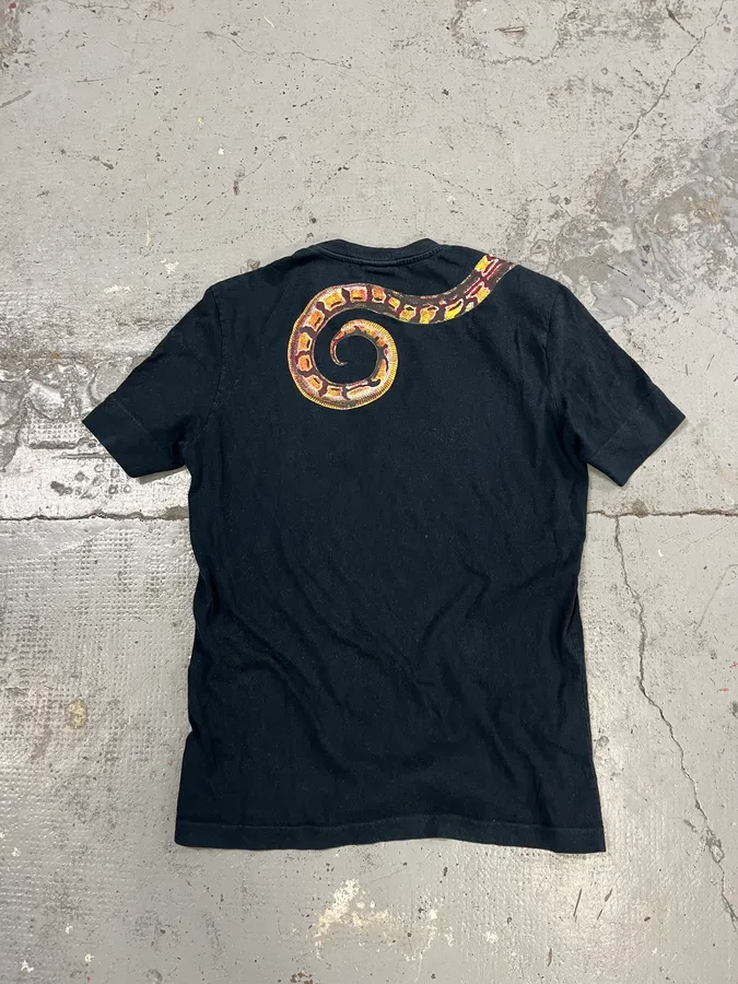 2000s Cavalli Red Snake Black T-Shirt - Image 7