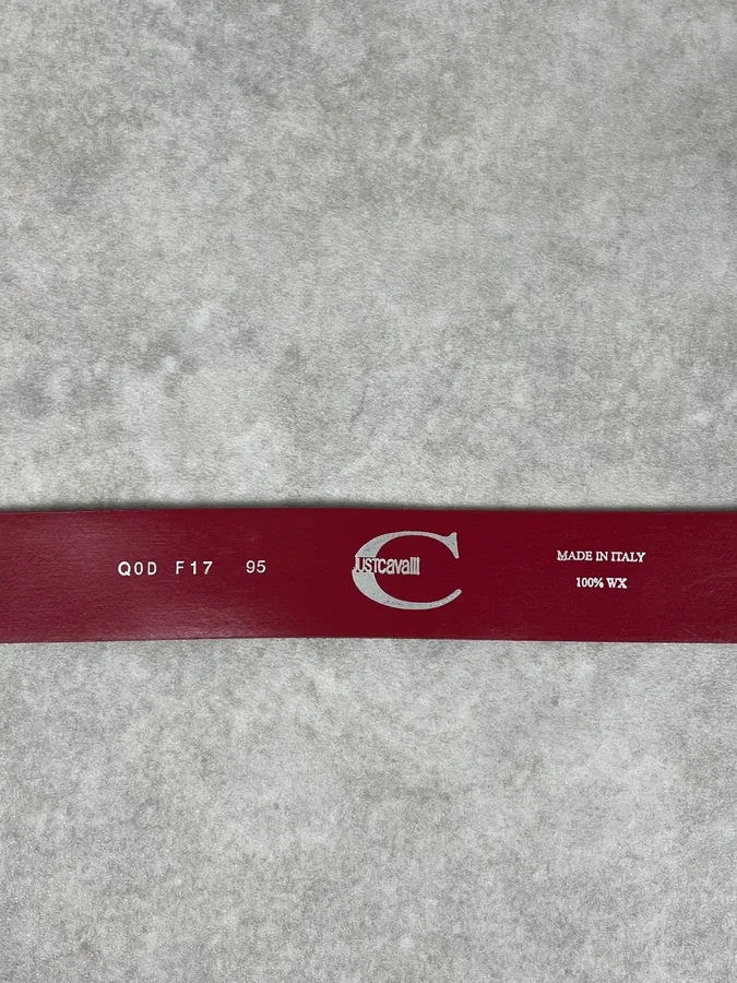 2000s Cavalli Red Suede Leather Premium Belt - Image 7