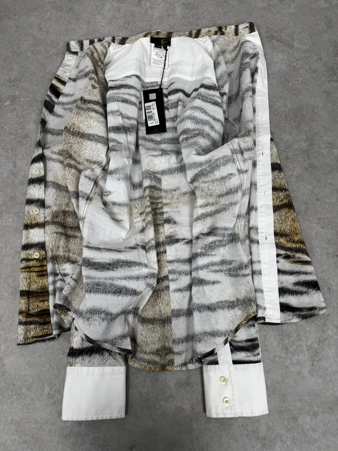 2000s Cavalli Safari White Savage Shirt - Image 7