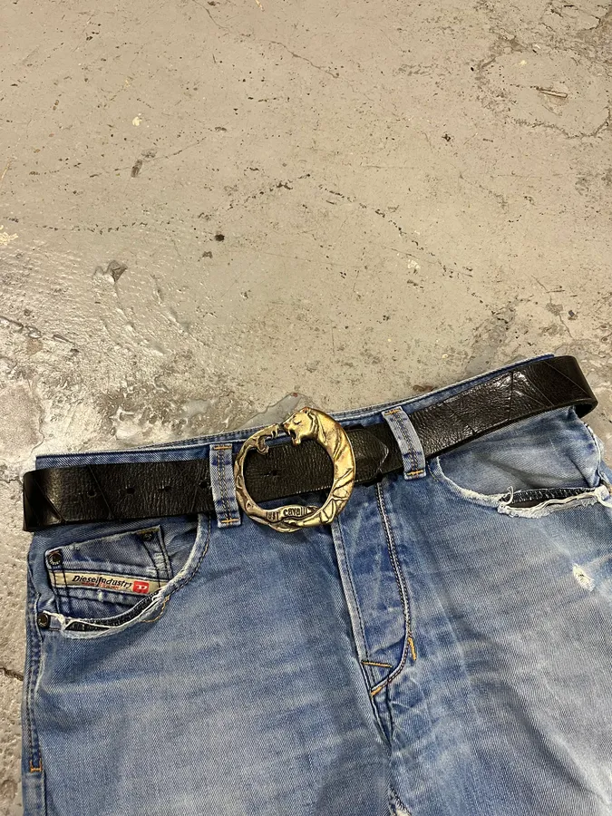 2000s Cavalli Snake vs Tiger Buckle Black Leather Belt - Image 2