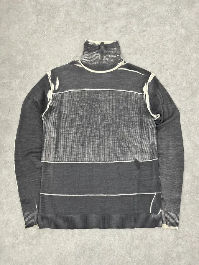 2000s Cavalli Two Tone Grey & Cream Abstract Turtleneck